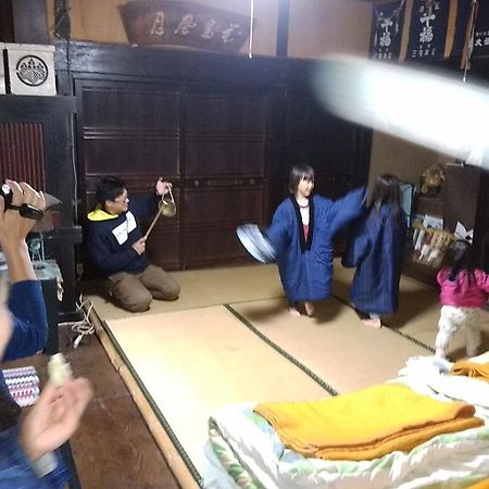 Experiencing Traditional Life Style Inn Kajiya Iya Romantei Miyoshi (Tokushima) Exterior foto
